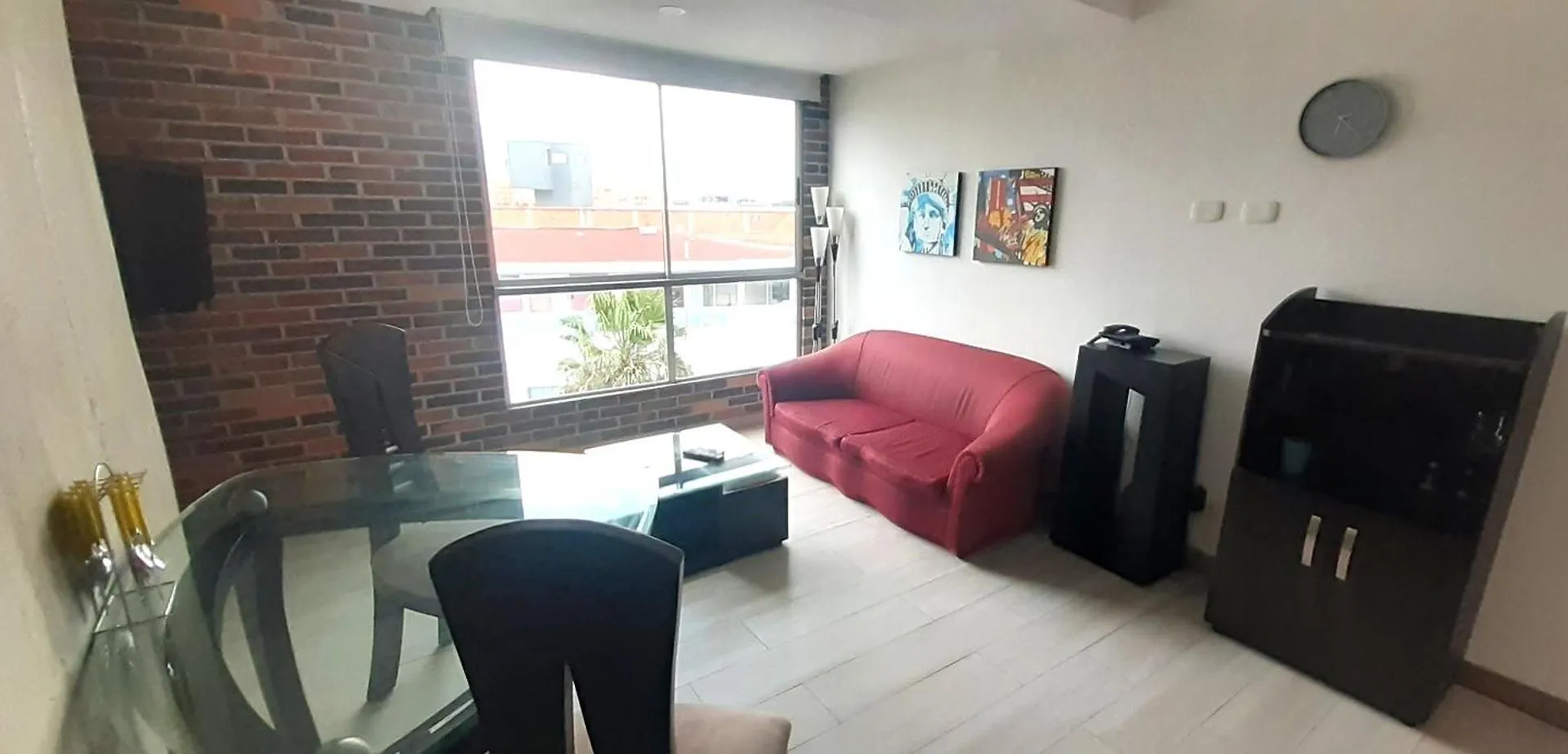 Apartment Your Laureles Home Away From Home, Great Rates! Medellin Colombia